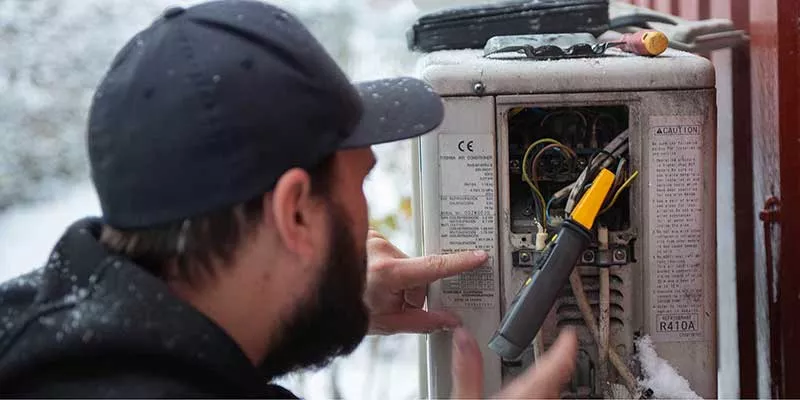 Toshiba-varmepumper_montering_800x400.jpg